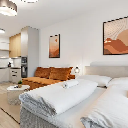 Lam Terracotta - Ac - Balcony * Братислава