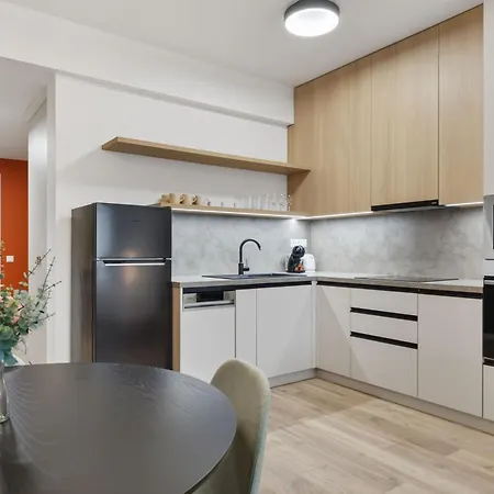 Апартаменты Lam Terracotta - Ac - Balcony *